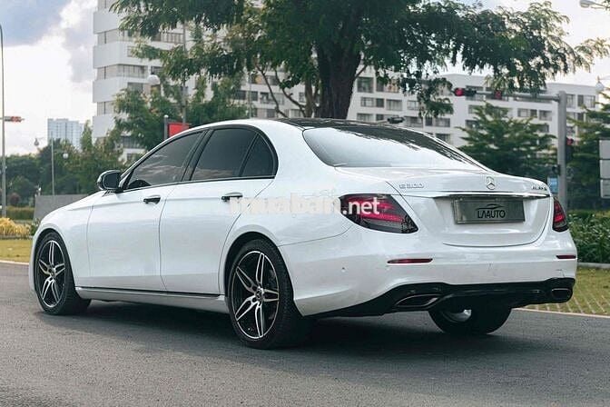 LONG ANH AUTO về Mercedes E200 Sport Limited