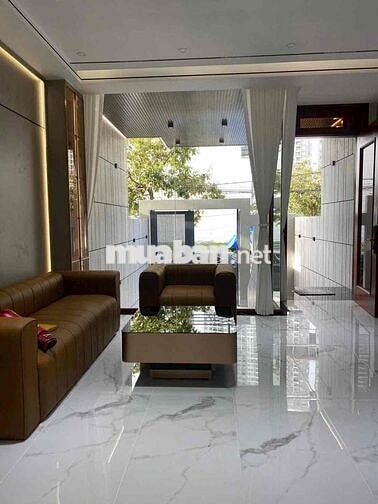 Cho thuê nhà nguyên căn 4pn 5wc mặt tiền quận 7