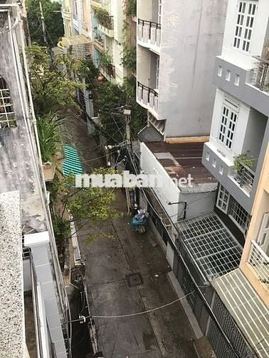 Phòng Ban công, Full Nội Thất, Ngay ĐH Huflit, Hoa Sen, Bách Khoa