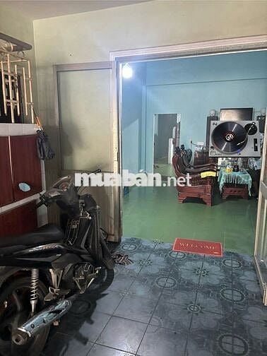 NHÀ K Ô TÔ 5M TRÁNG NHỰA NGUYỄN PHƯỚC NGUYÊN GIÁ RẺ