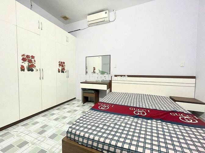 NHÀ CẤP 4  2 PHÒNG NGỦ Ở BẮC NHA TRANG GIÁ 8 TRIỆU/ THÁNG