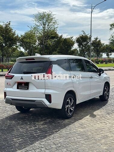 Mitsubishi Xpander 2024 Premium 1.5 AT - 0 km
