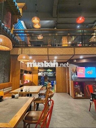 Nhà mặt tiền Sư Vạn Hạnh Q10 diện tích 9x18m Giá 50tr