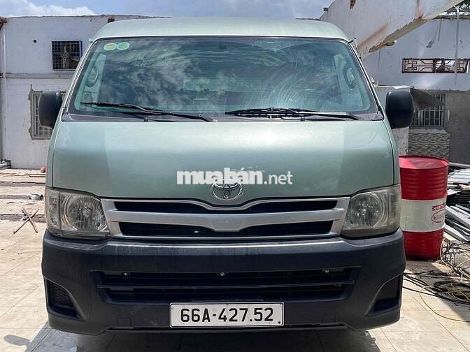 Toyota Hiace 2011 - 123 km