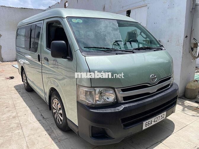 Toyota Hiace 2011 - 123 km