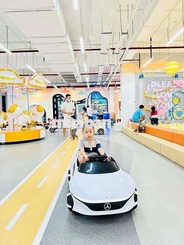 CHO THUÊ 2PN, 3 MÁY LẠNH GIÁ 6TR, CH MẶT TIỀN QL1K