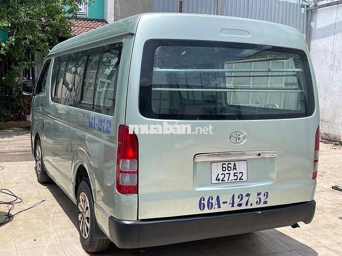 Toyota Hiace 2011 - 123 km