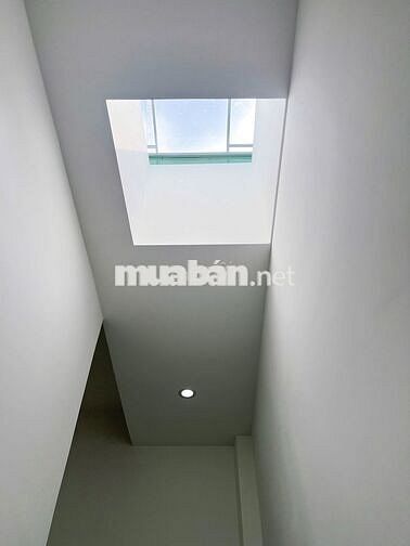 NHÀ CẤP 4 - 100m2 - SỔ RIÊNG FULL THỔ CƯ