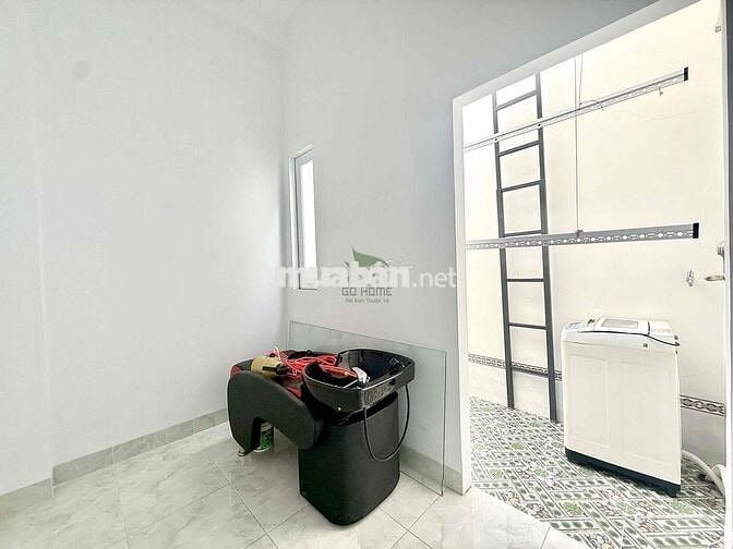 NHÀ Ở KINH DOANH 3 TẦNG GIÁ 12 TRIỆU/THÁNG