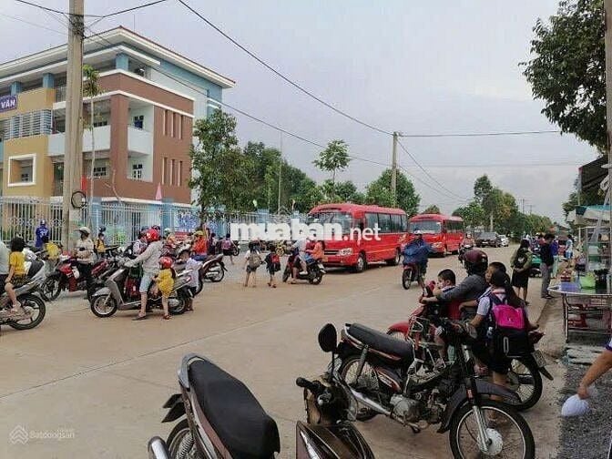 Cần bán căn nhà trọ mới Mỹ Phước 3, thu nhập 8,5tr, 2ty250