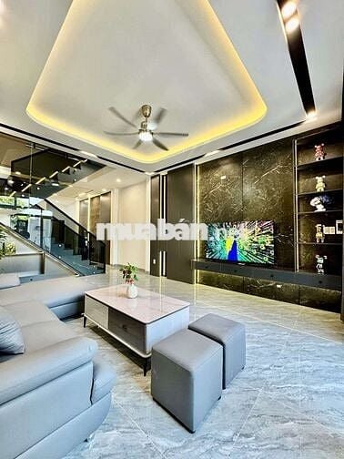 Nhà 3 Tầng MT Yên Khê Đường 7m5 Thông Thẳng Ra Biển Nguyễn Tất Thành