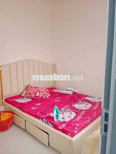 Nhà trung tâm Bảo Lộc 4 phòng ngủ đường lớn ngay chợ cá Hà Giang