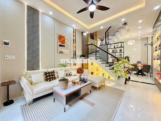 Nhà Đào Duy Anh, 4PN, 3WC. Cả nhà ở thả ga, giá 4.9 Tỷ. Gọi Nhanh nào