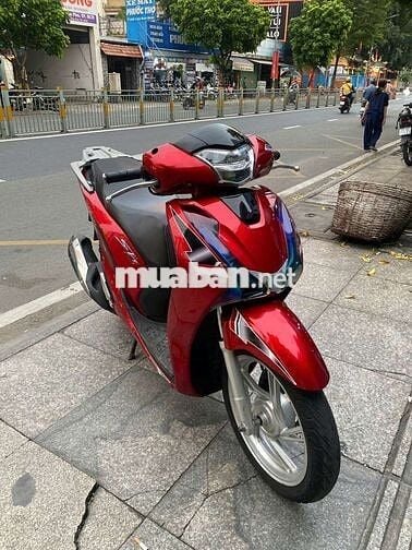 Honda SH 125 2018 mới 90% Bstp chính chủ