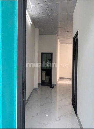 3 tầng đúc BTCT- Cần Giuộc, Long An- sổ sẵn công chứng liền, hỗ trợ NH