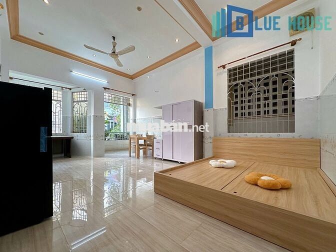 Cho Thuê Căn Hộ 40m2 Có Ban Công Full Nội Thất Ngay Chung Cư Bàu Cát
