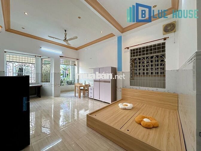 Cho Thuê Căn Hộ 40m2 Có Ban Công Full Nội Thất Ngay Chung Cư Bàu Cát