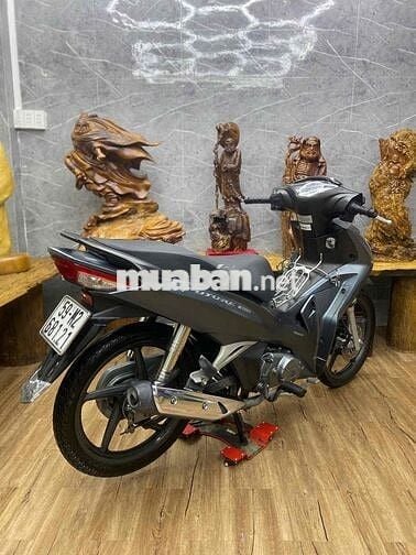 👉Future Led 2022 biển SG máy nguyên zin