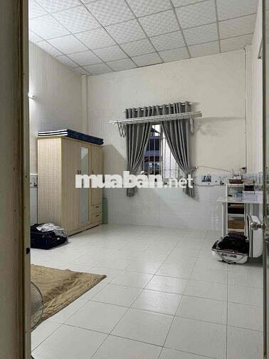 định cư bán ching cư lầu 2 Khu chợ lơn q5
