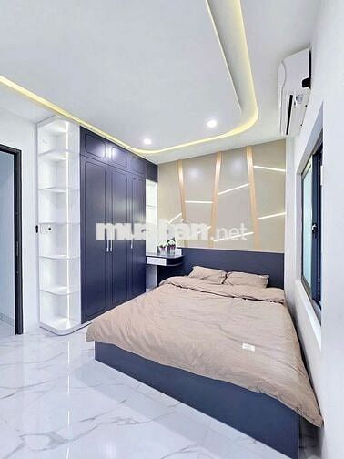 Nhà mới xây :+diện tích 32m2, diện tích sử  dụng 64m2 gồm 1pk,2pn,2nvs