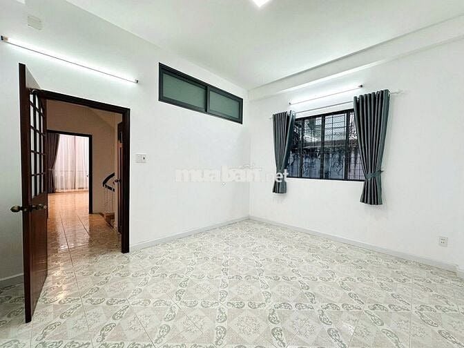 LÊ VĂN SỸ-PHÚ NHUẬN,4 TẦNG,50M2,NHÀ 3 MẶT THOÁNG,CHỈ HƠN 8T