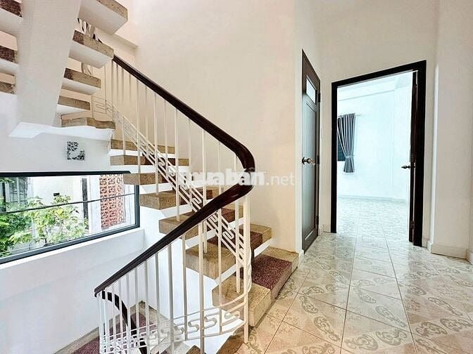 LÊ VĂN SỸ-PHÚ NHUẬN,4 TẦNG,50M2,NHÀ 3 MẶT THOÁNG,CHỈ HƠN 8T