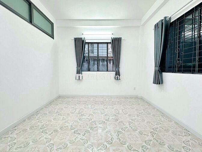 LÊ VĂN SỸ-PHÚ NHUẬN,4 TẦNG,50M2,NHÀ 3 MẶT THOÁNG,CHỈ HƠN 8T