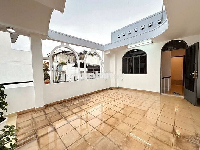 LÊ VĂN SỸ-PHÚ NHUẬN,4 TẦNG,50M2,NHÀ 3 MẶT THOÁNG,CHỈ HƠN 8T