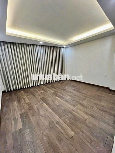 Cho thuê nhà mặt bằng kinh doanh Quận 10- đường Tô Hiến Thành