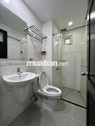 CĂN HỘ BAN CÔNG MÁY GIẶT RIÊNG NGAY SÂN BAY TÂN SƠN NHẤT