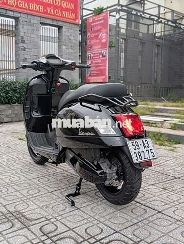 GTS SuperTech 300 HPE Đen 2022