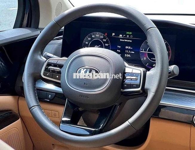 Kia Carnival 2021 2.2D Premium 8 chỗ - 39000 km