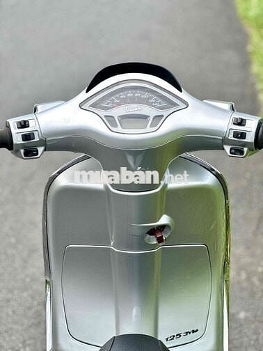 ✅✅Vespa 125cc.Bạc Posrche Biển Số Siêu Víp