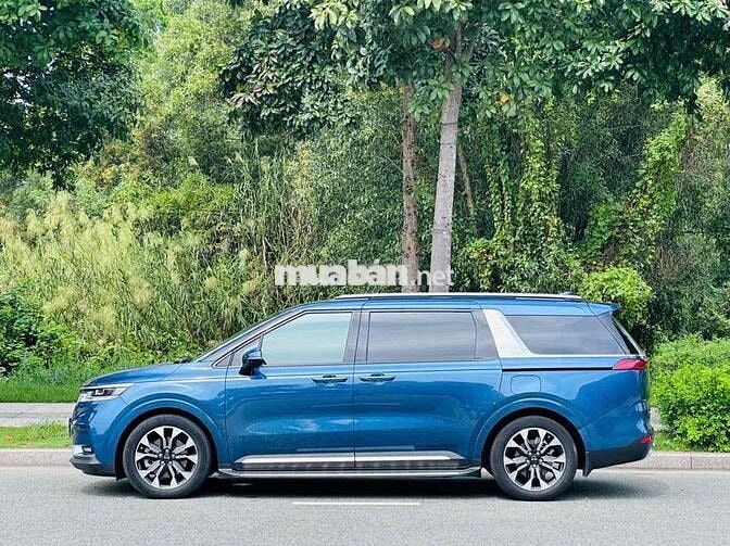 Kia Carnival 2021 2.2D Premium 8 chỗ - 39000 km