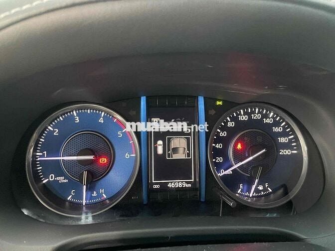 Toyota Fortuner 2020 2.4G 4x2 AT - 1 chủ đi ít