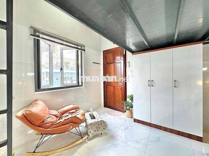 Cho thuê Duplex full nội thất cửa sổ lớn Gần Công Viên Làng Hoa