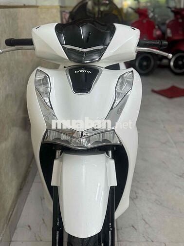SH 125 đời 2021 màu trắng đen mới keng 43C2-038.72