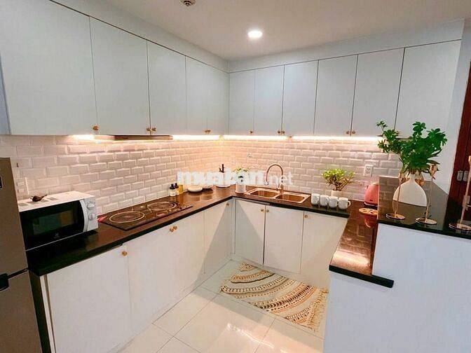 Bán căn hộ văn phòng The Gold View - Bến Vân Đồn - 2PN 70m2 - Nhà đẹp
