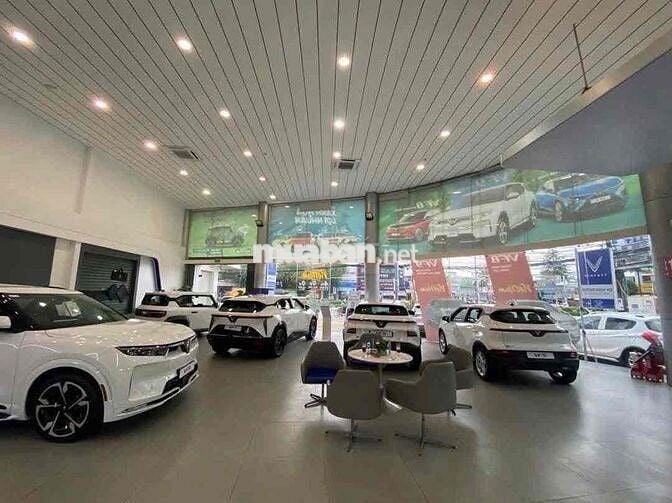 Cho thuê nhà góc 30/4 và Nguyễn Văn Linh gần cầu hưng lợi giá 400 triệ