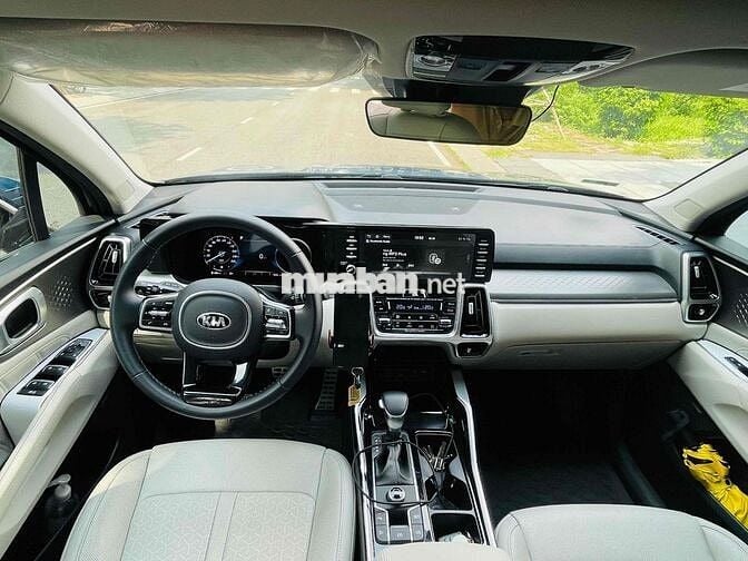Kia Sorento 2021 Premium 2.5 AT - 30000 km