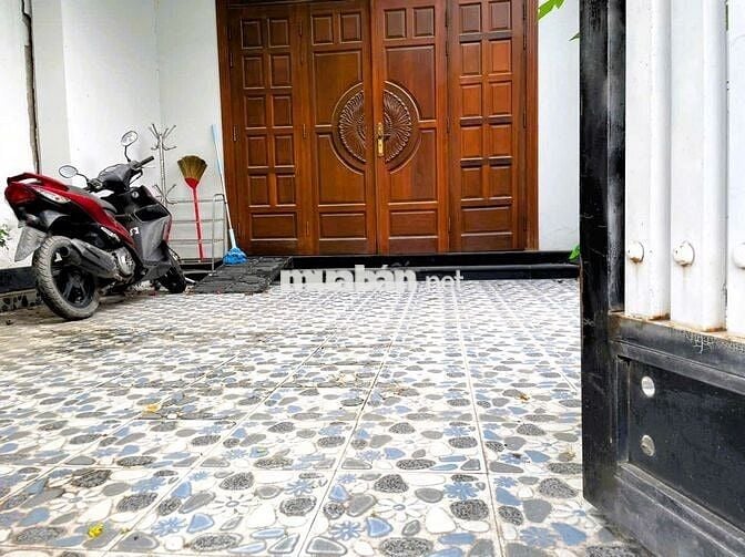 Nhà 3 tầng mặt tiền p.Hiệp Bình Chánh gần Gigamall kinh doanh tốt