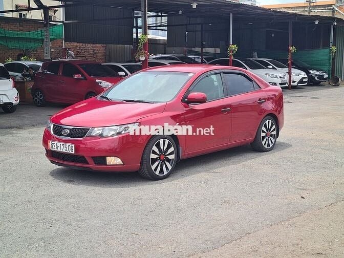 KIA FORTE 2011 SX SỐ SÀN MÁY 1.6,MÁY SÔ KHÔNG LỖI.