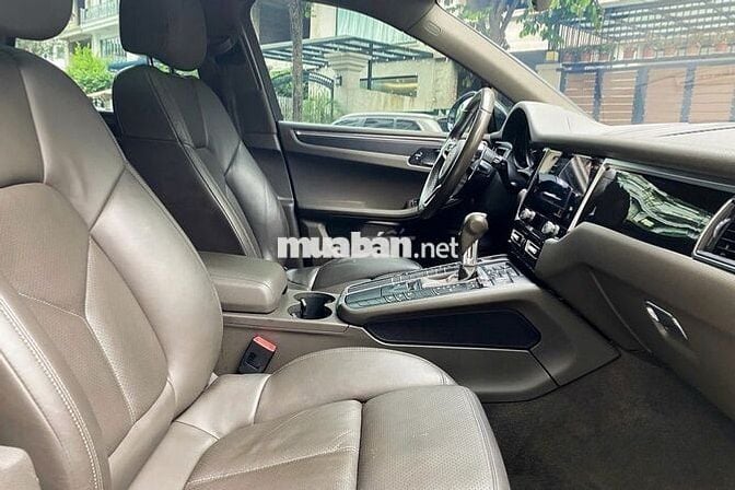 Porsche Macan 2017 2.0 AT option bill hơn 1 tỷ