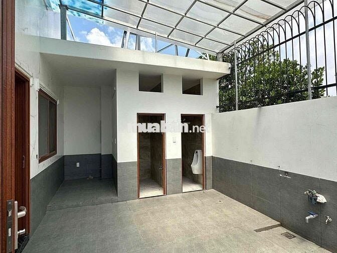 CHO THUÊ NHÀ GẦN PHỐ ĐI BỘ BẠCH ĐẰNG FULL NÔII THẤT ĐẸP