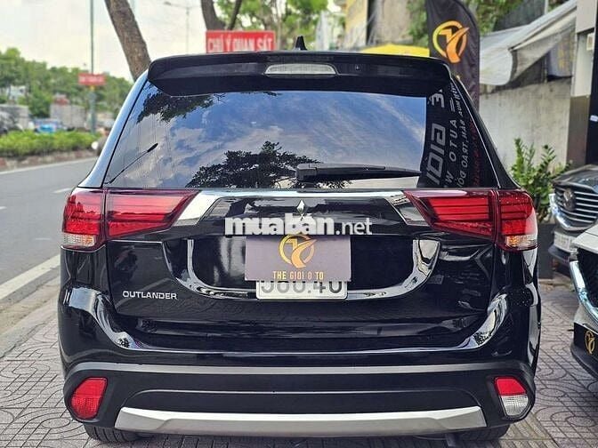 MITSUBISHI OULANDER 2.0 CVT PREMIUM SX 2018