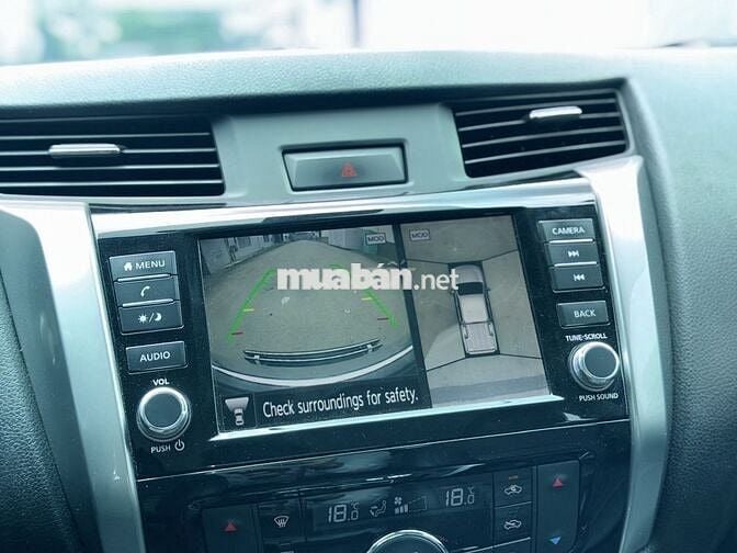 Nissan Navara 2022 VL 2.3 AT 4WD - Chất Xe Cam Kết