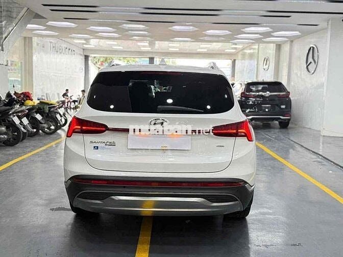 Hyundai Santa Fe 2023 Cao cấp 2.5L HTRAC