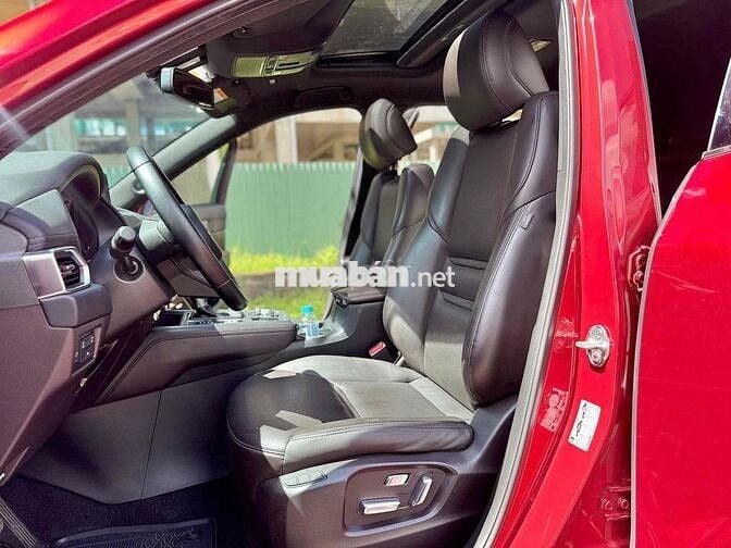 Mazda CX 8 2023 Luxury - 33000 km