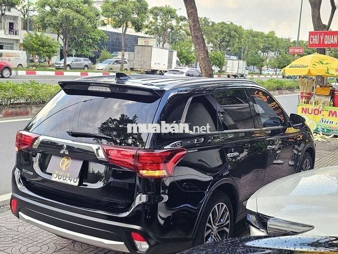 MITSUBISHI OULANDER 2.0 CVT PREMIUM SX 2018