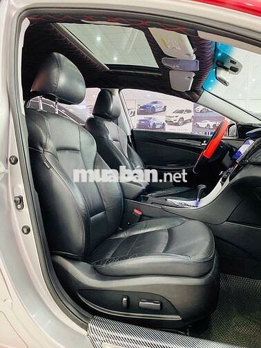 Hyundai Sonata 2010 2.0L AT